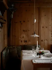 Suinsom Fine Dining Restaurant Tyrol Tyrol New 196