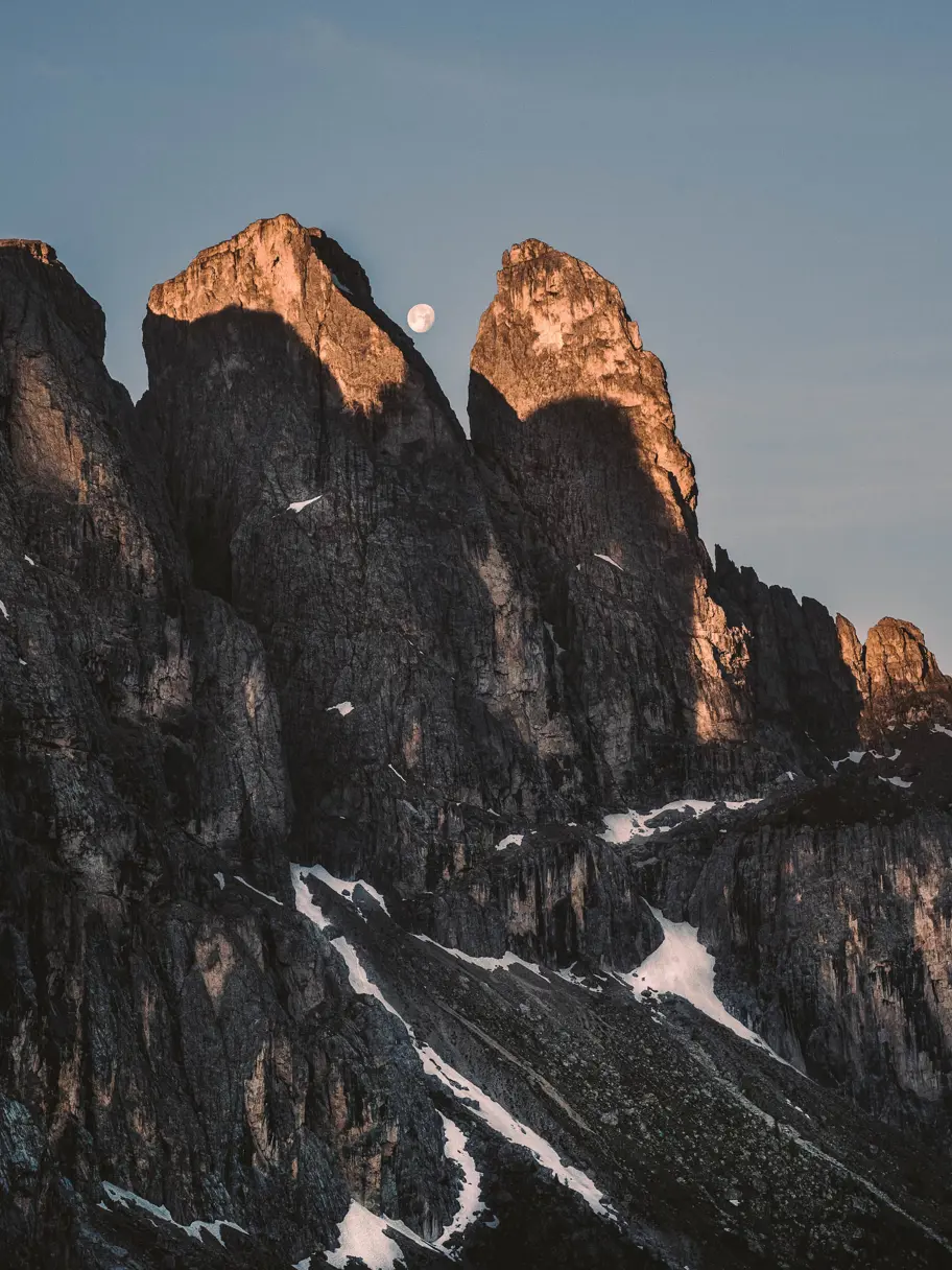 Hotel Tyrol Selva Val Gardena Dolomiti Tyrol Andrea Zanenga Etuugthboyi Unsplash